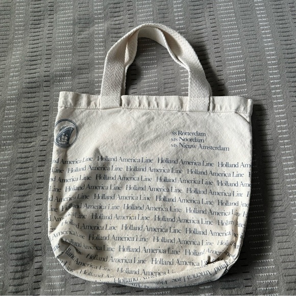2/$15 - 2 Vintage Canvas Tote Bags - Holland America Line - Travel Cruises - Picture 3 of 10